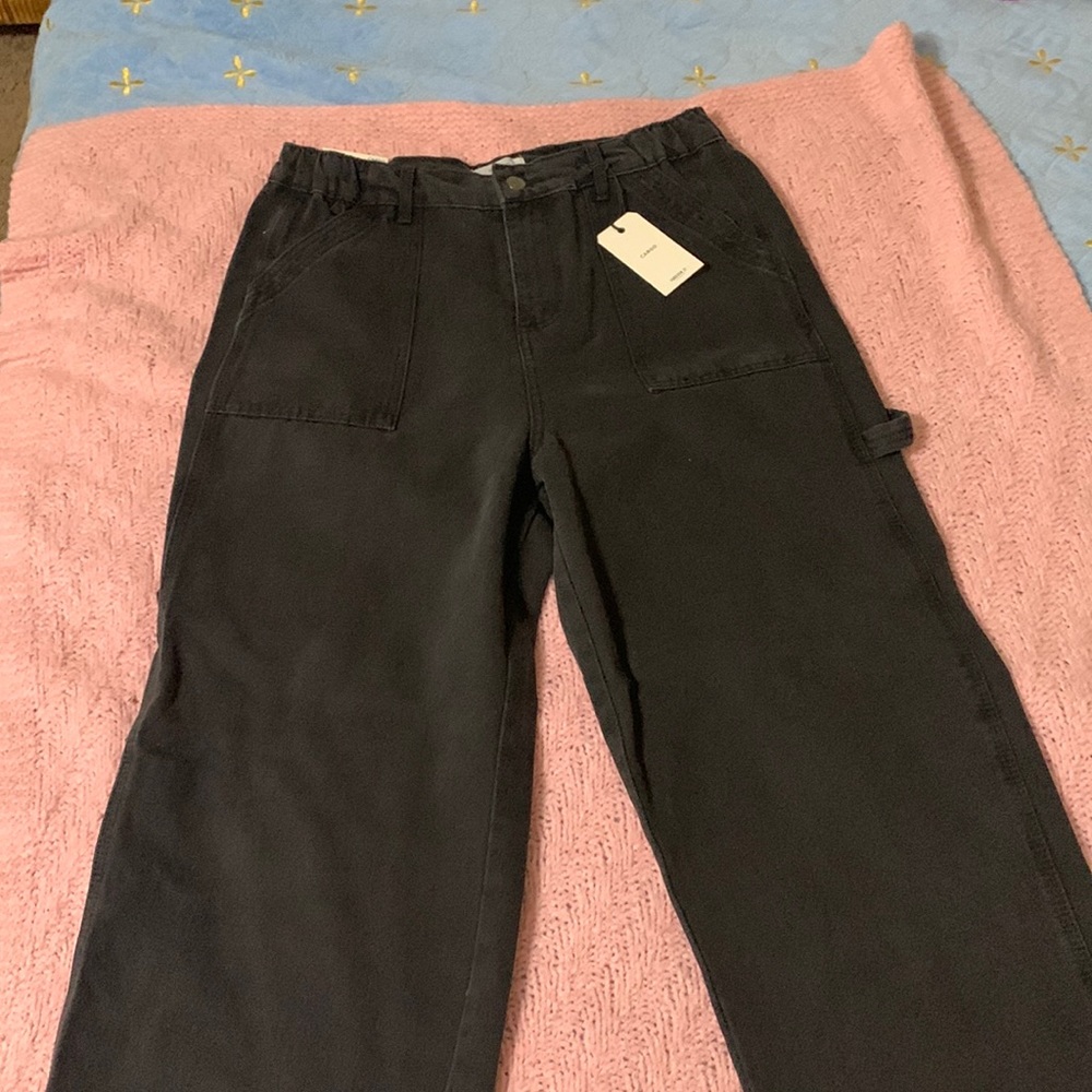 Cargo jeans new never wore